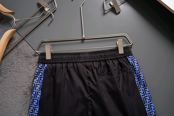 ブランドハーフパンツ着用イメージ